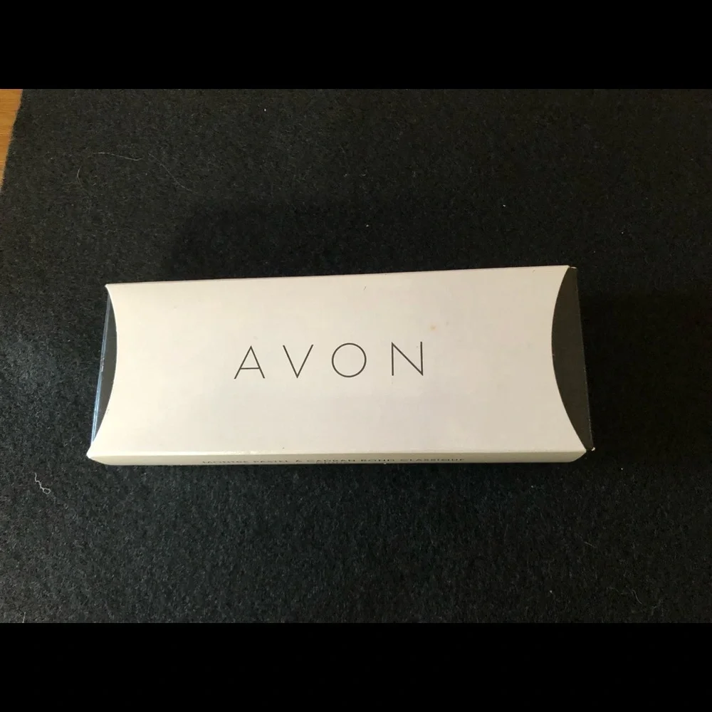 Avon NWT Women’s Watch